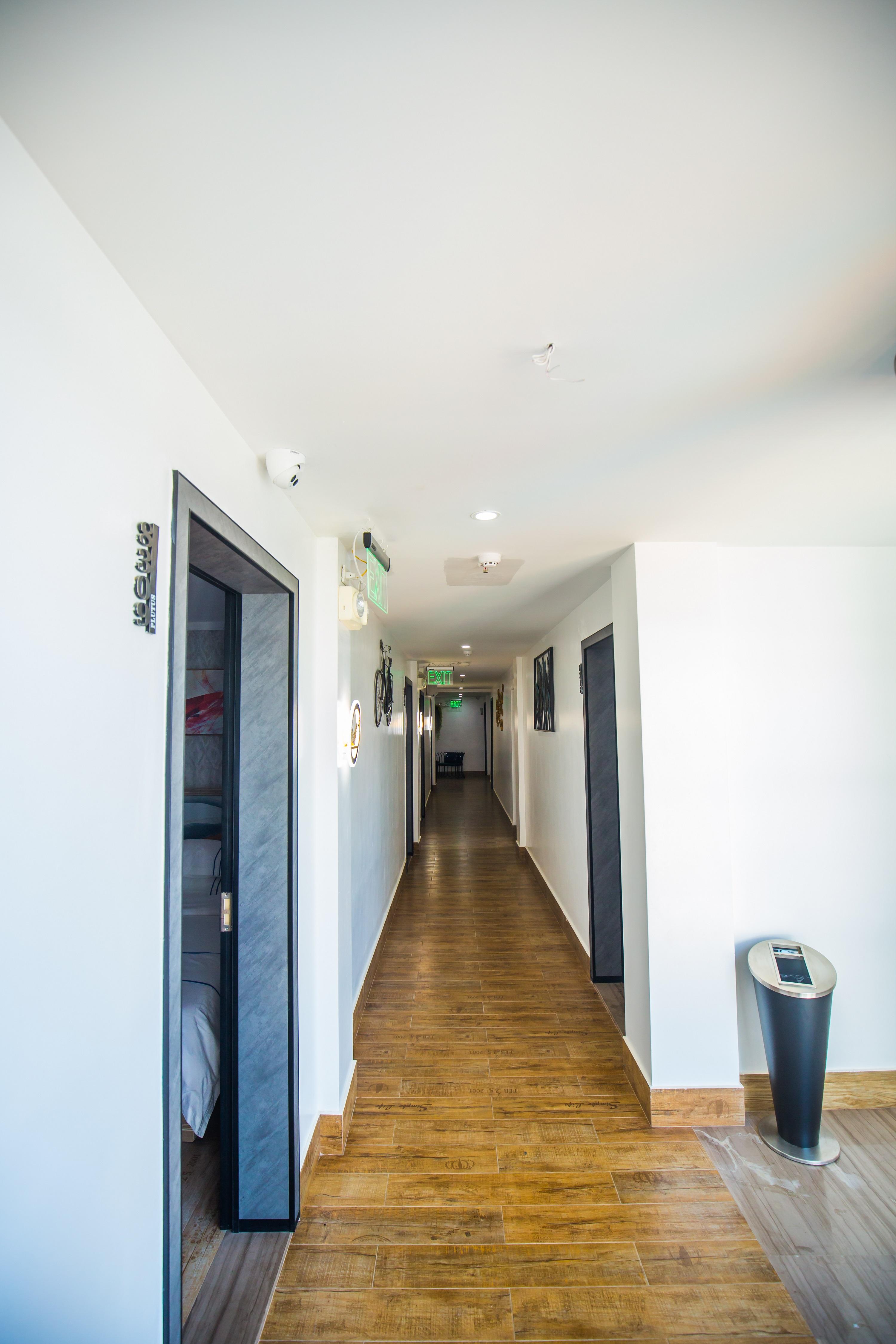 Erus Suites Hotel Boracay Manoc-Manoc Екстер'єр фото