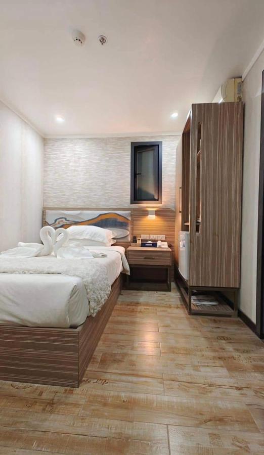 Erus Suites Hotel Boracay Manoc-Manoc Екстер'єр фото