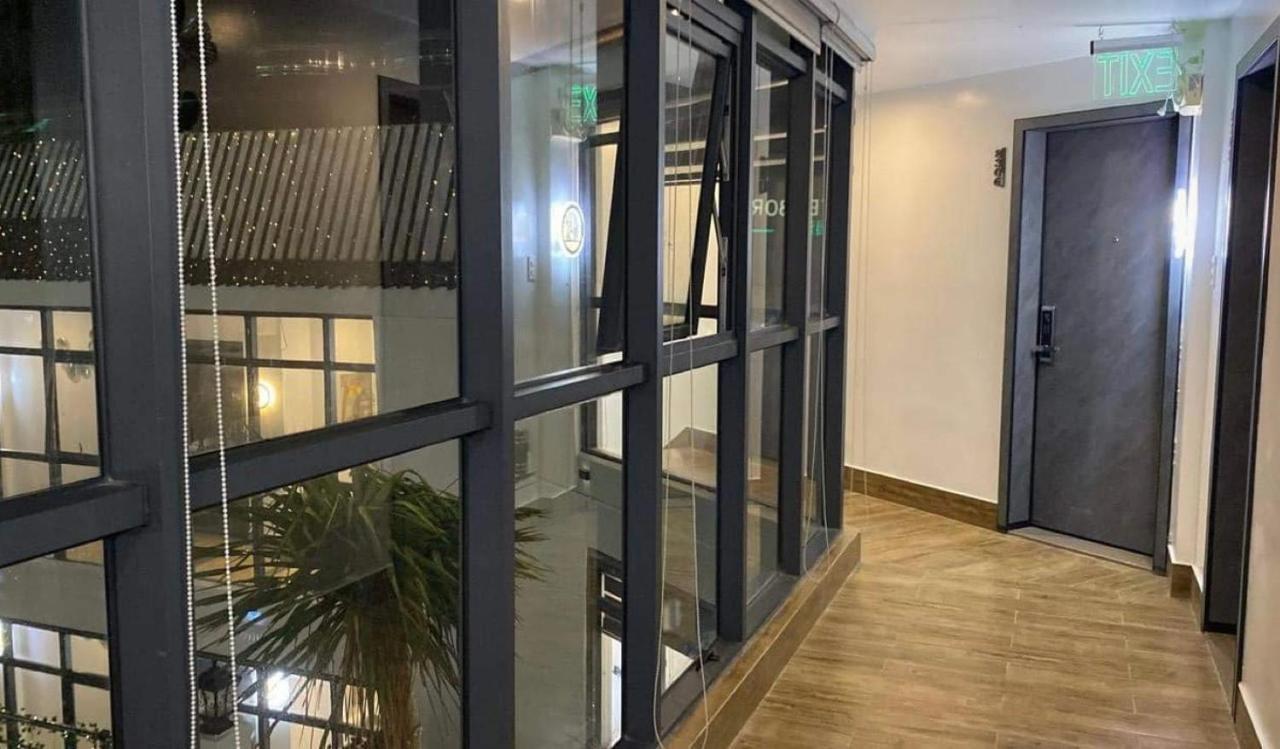 Erus Suites Hotel Boracay Manoc-Manoc Екстер'єр фото
