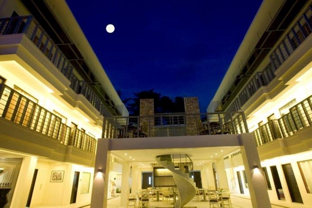Erus Suites Hotel Boracay Manoc-Manoc Екстер'єр фото