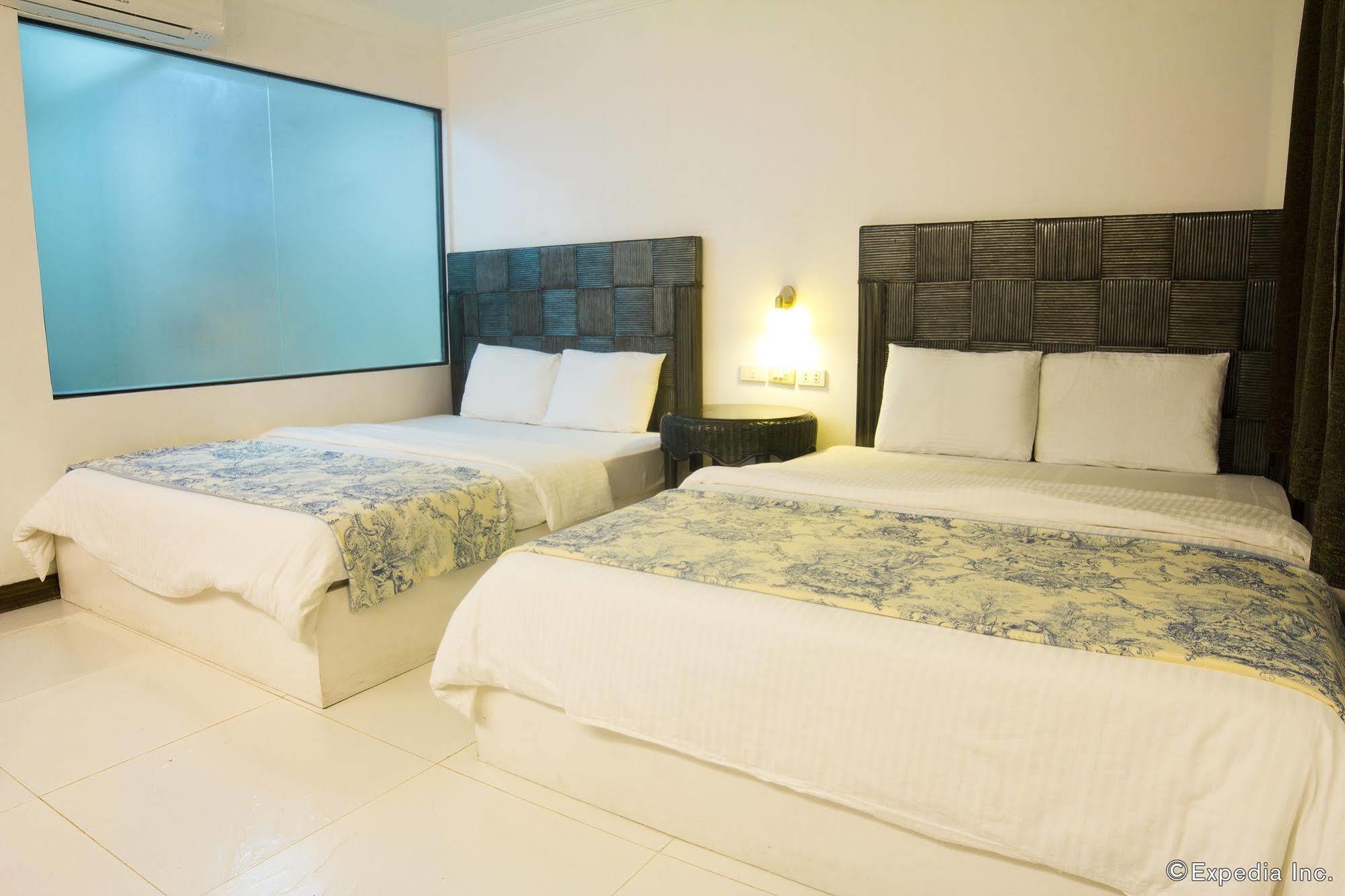 Erus Suites Hotel Boracay Manoc-Manoc Екстер'єр фото